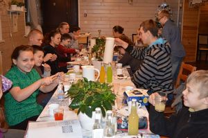 Spotkanie świąteczne szachistów w Miejskim Domu Kultury w Kaletach